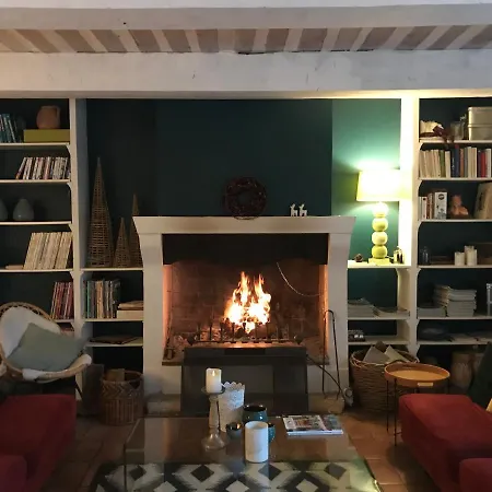 Les Aiguieres En Provence Suze-la-Rousse