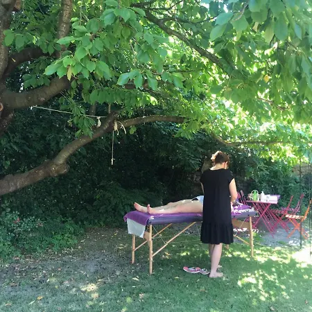 Les Aiguieres En Provence Suze-la-Rousse