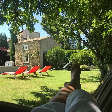 Les Aiguieres En Provence Bed & Breakfast *