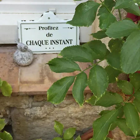 Bed & Breakfast Les Aiguieres En Provence