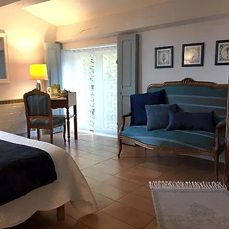 Les Aiguieres En Provence Bed & Breakfast Suze-la-Rousse
