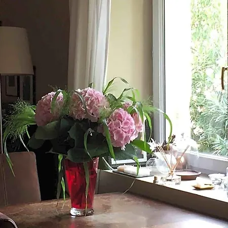 Bed & Breakfast Les Aiguieres En Provence