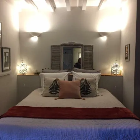 Bed & Breakfast Les Aiguieres En Provence Suze-la-Rousse